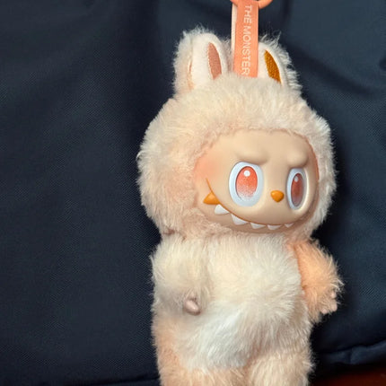 Labubu V3 Big Into Energy Series Blind Box The Monsters Vinyl Plush Pendant Face Doll Action Figure Replica Labubu Keychain Gift