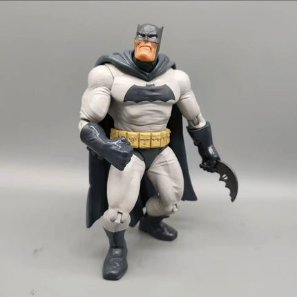 DCD 13-35cm Bulk Avengers Justice League Batman Ornament Movable Model Figure Doll Full Body Joints Hands-on Toys