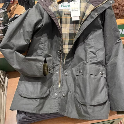 B@r Bedale Hooded Model