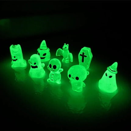 8pcs Luminous Action Figures Glow in Dark Mini Coffin Pumpkin Bat Ghost Skull Mummy Micro Landscape Miniature for Home Decor