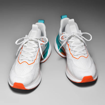 Einfache und erschwingliche Sneaker dieser Saison