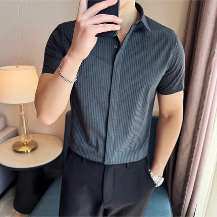 2024 Summer Fashion Vertical Striped Shirts Luxury Men's Hidden Button Short Sleeved Slim Fit Casual Business Shirt Men Clothing