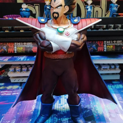 Dragon Ball Z Saiyan King Vegeta Vegetaiii Cloak Series Bulma Anime Standing Figure Figurine Model Statue Ornament Kid Xmas Gift