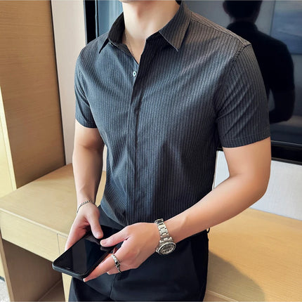 2024 Summer Fashion Vertical Striped Shirts Luxury Men's Hidden Button Short Sleeved Slim Fit Casual Business Shirt Men Clothing
