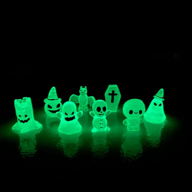 8pcs Luminous Action Figures Glow in Dark Mini Coffin Pumpkin Bat Ghost Skull Mummy Micro Landscape Miniature for Home Decor