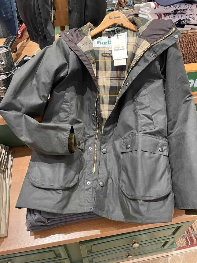 B@r Bedale Hooded Model