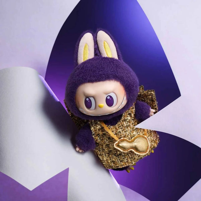 1PCS New Popular Amusement Park Limited Editio Sweetheart Vinyl Doll Backpack Pendant Decoration Doll for Collectors Fans Kids