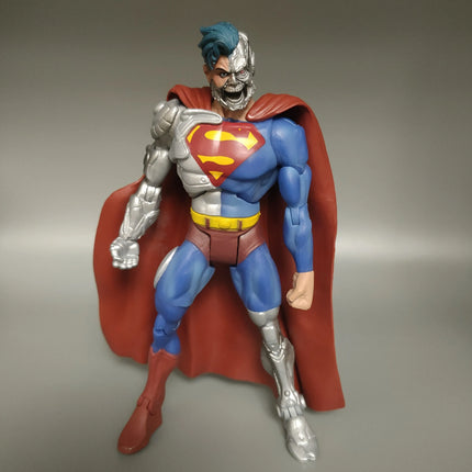 Superman 18cm Action Figure Doll Toys Model Garage Kit Cyber Superman McFarlan Toys Dark Knight Superman