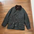 olive green / M