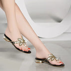 Schwarzer 2cm Absatz / 33 (Fuß 21,5 cm) / CHINA