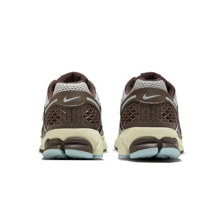 Original New Arrival NIKE W NIKE ZOOM VOMERO 5 Women's  Running Shoes Sneakers