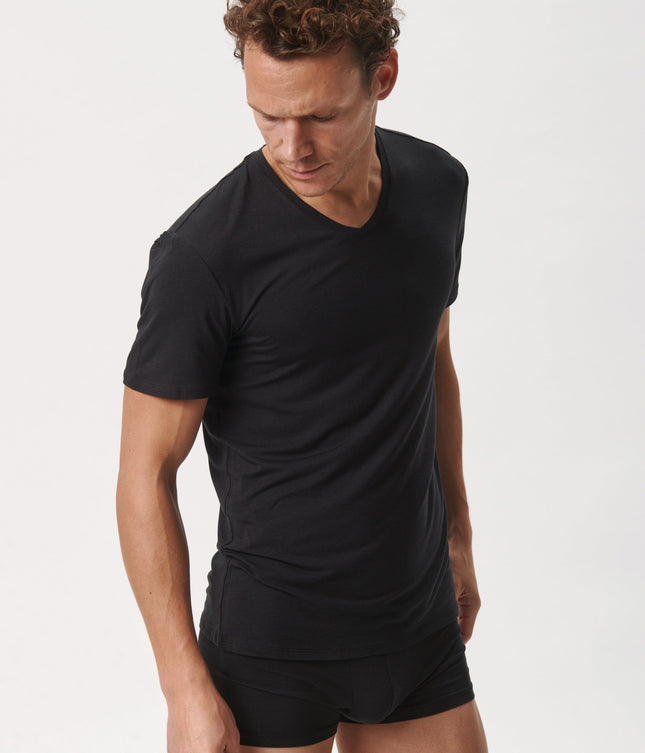 2 stk Sorte slim fit v-hals bambus T-shirts